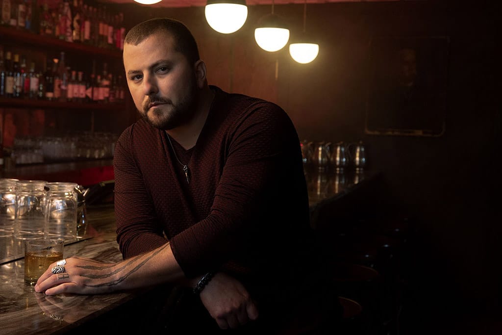 Tyler Farr's New Release "Wait For It" Making Waves in Country Music Scene