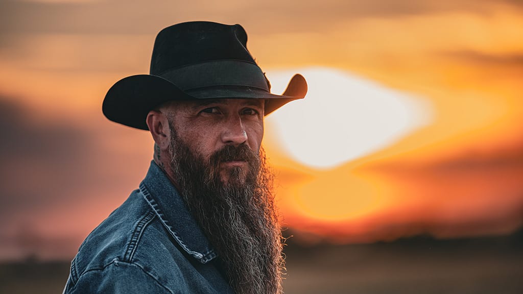 Cody Jinks Releases New Album Tribute to Lefty Frizzell With Feature Track "If You've Got the Money I've Got the Time"