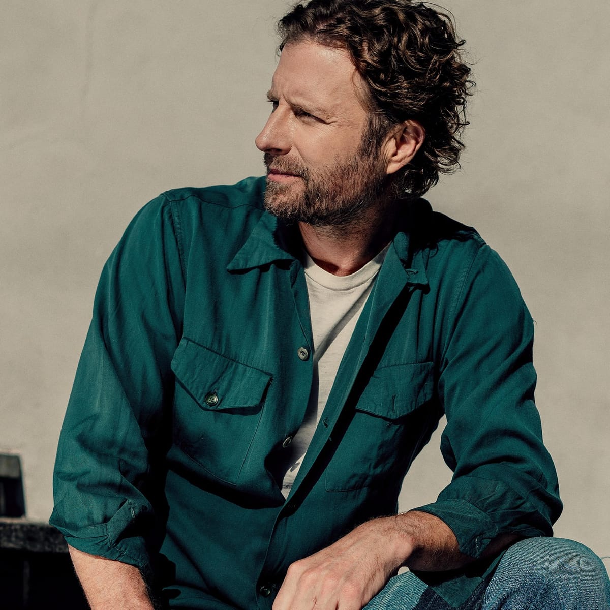 Dierks Bentley Releases "She Hates Me", a Humorous Take on Unrequited Love for Valentine’s Day