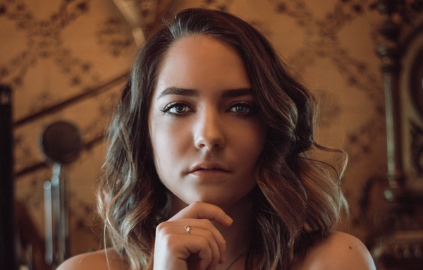 Haley Mae Campbell Releases New Single "Looking at Houses" Ahead of Debut Album "Dear Life"