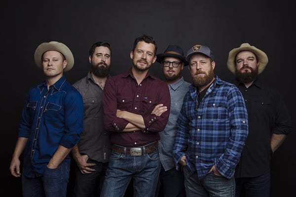 Turnpike Troubadours Release Live EP "Pay No Rent (Live AF Version)"